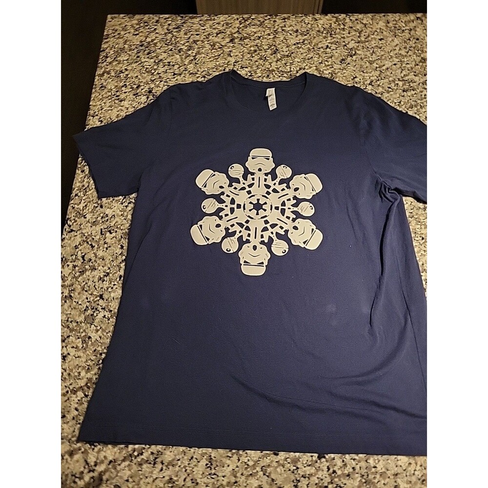 Star Wars Blue StormTrooper Snowflake Christmas T-Shirt Size XL Sz Runs Smaller